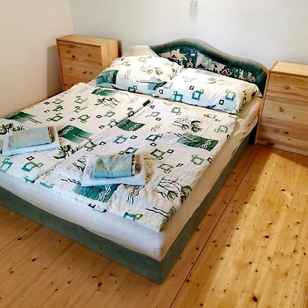 Nemeth Apartmanhaz Balatongyörök Екстериор снимка